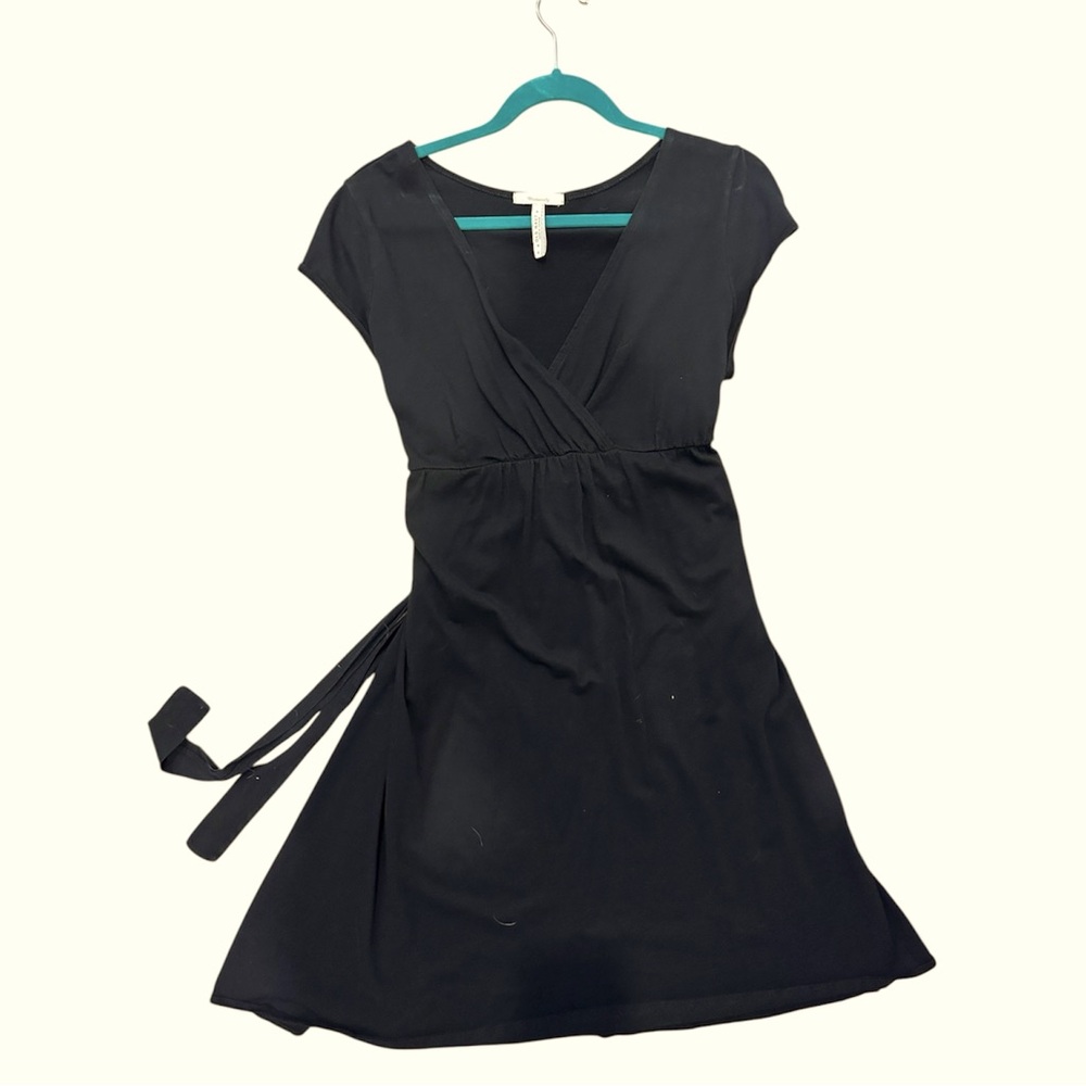 Black tie-back Maternity Dress - Old Navy size medium